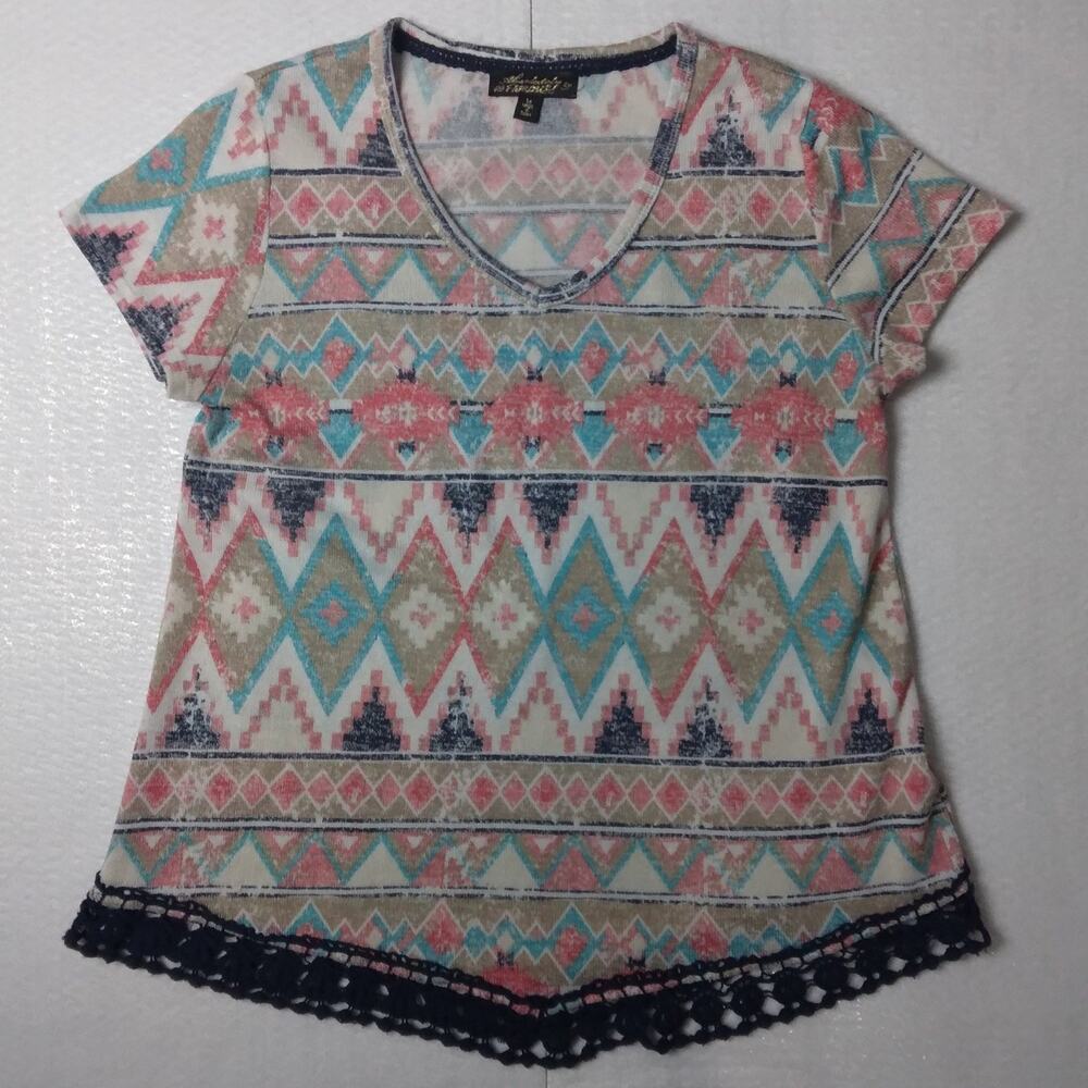 ABSOLUTELY FAMOUS Aztec Print with Fringe Blouse Women's Size M